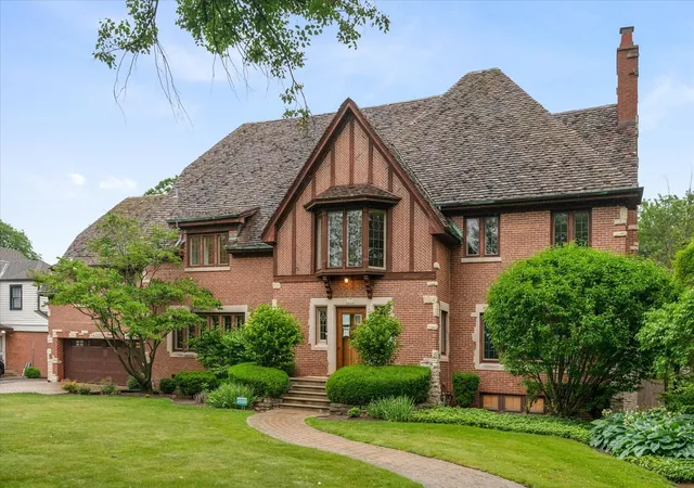 Photo 1 of Sale Pending at 1123 Ashland Ave, River Forest, IL 60305 | MLS# 12695684 | Listing updated on 2026-09-16