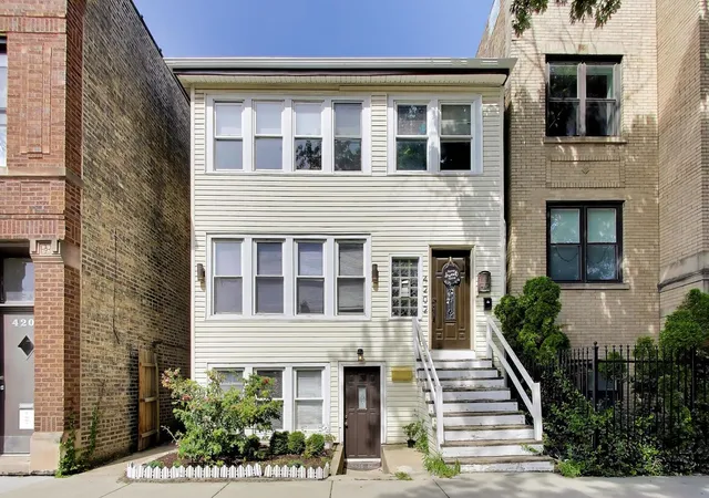 Homes for sale in Chicago, IL | 4202 N Sacramento Ave, Chicago, IL 60618 | MLS# 12695691