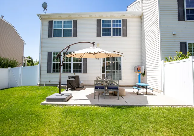 Homes for sale in Yorkville, IL | 2765 Crooker Dr, Yorkville, IL 60560 | MLS# 12695712