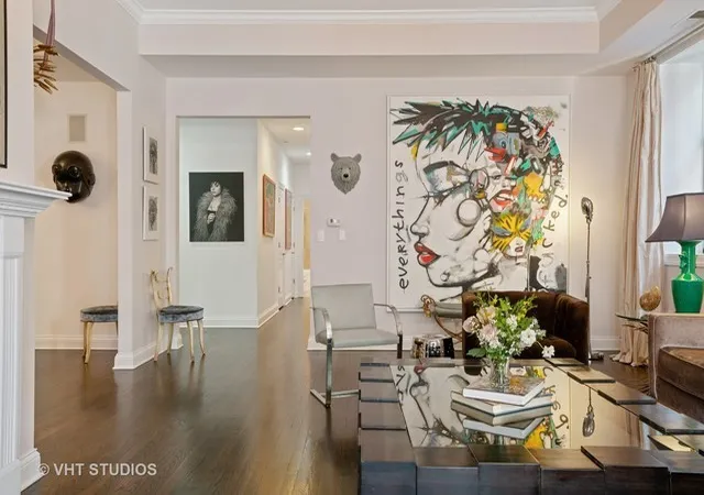Homes for sale in Chicago, IL | 30 W Erie St, Chicago, IL 60654