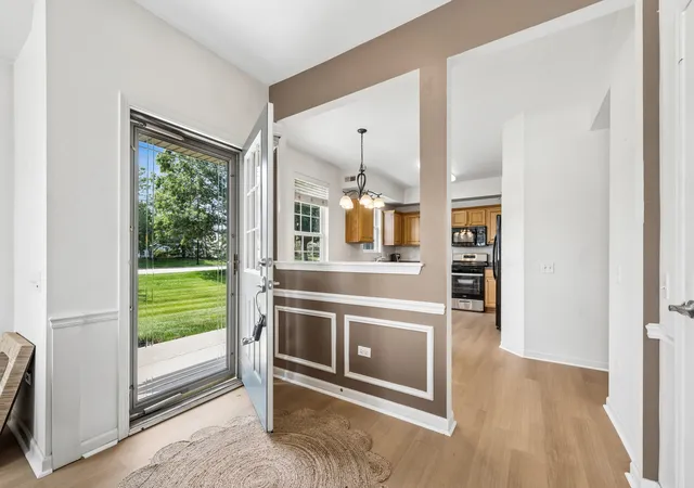 2nd image of 13759 Briargate Dr #1, Huntley, IL 60142 | MLS# 12695751