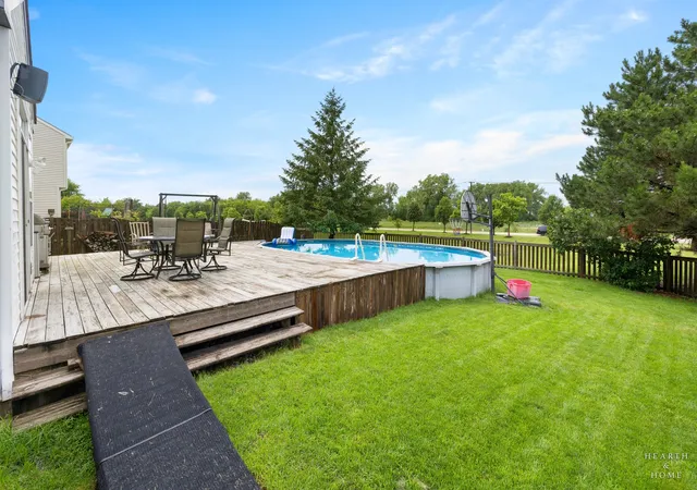 Homes for sale in Lake In The Hills, IL | 521 Winslow Wy, Lake In The Hills, IL 60156 | MLS# 12695823