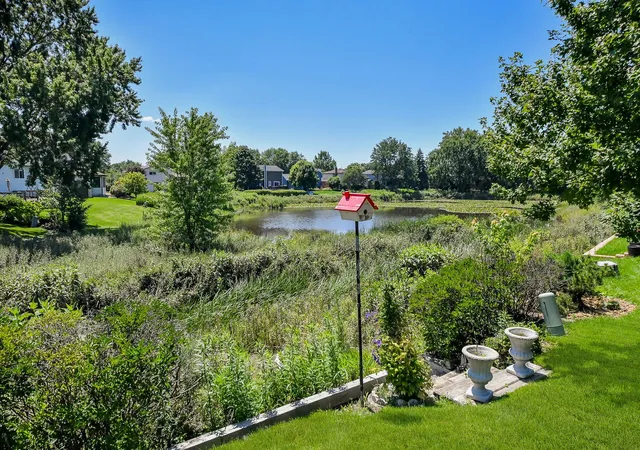Homes for sale in Downers Grove, IL | 1071 Robey Ave, Downers Grove, IL 60516 | MLS# 12695915