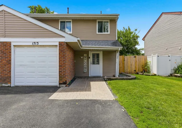 Homes for sale in Hanover Park, IL | 1713 Fulton Ln, Hanover Park, IL 60133 | MLS# 12695930