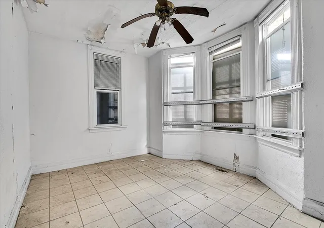 Homes for sale in Chicago, IL | 912 W 87Th St, Chicago, IL 60620 | MLS# 12695968