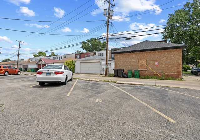 14th image of 1247 Harlem Ave S #103, Berwyn, IL 60402 | MLS# 12696008