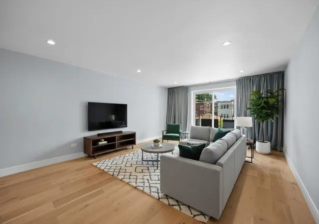 3rd image of 1247 Harlem Ave S #103, Berwyn, IL 60402 | MLS# 12696008