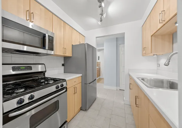 5th image of 1247 Harlem Ave S #103, Berwyn, IL 60402 | MLS# 12696008
