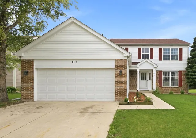 Homes for sale in Bolingbrook, IL | 601 Greystone Ln, Bolingbrook, IL 60440 | MLS# 12696016