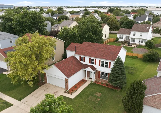 Homes for sale in Bolingbrook, IL | 601 Greystone Ln, Bolingbrook, IL 60440 | MLS# 12696016