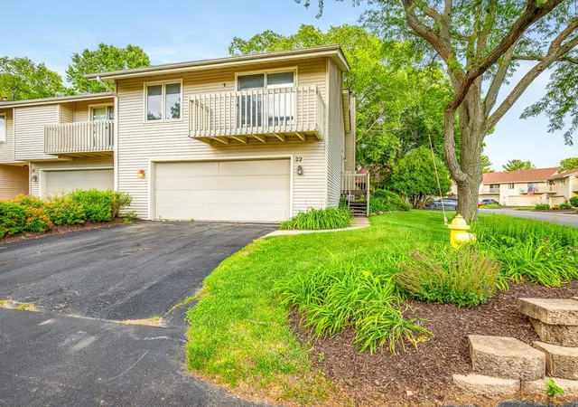 Homes for sale in Rockford, IL | 4685 High Point Dr #22, Rockford, IL 61114 | MLS# 12696044