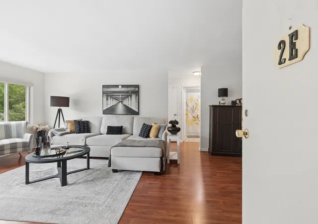 Photo 3 of Condo for sale at 2634 Central Dr #2E, Flossmoor, IL 60422 | MLS# 12696060 | Listing updated on 2026-08-30