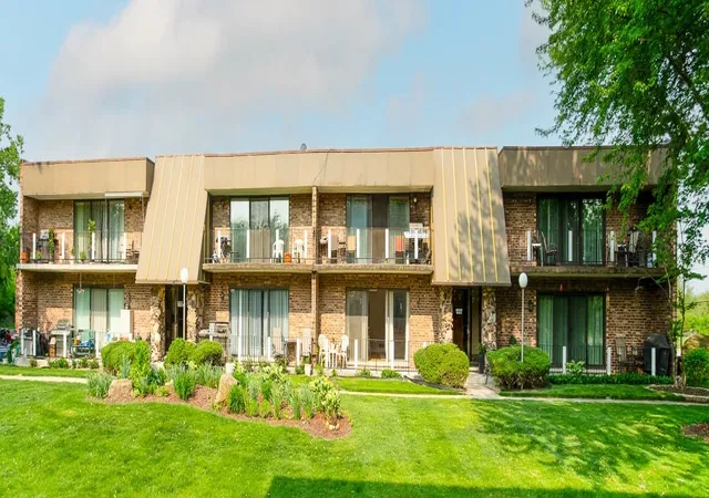 Homes for sale in Palos Hills, IL | 11104 O Gorman Dr #41B, Palos Hills, IL 60465 | MLS# 12696068