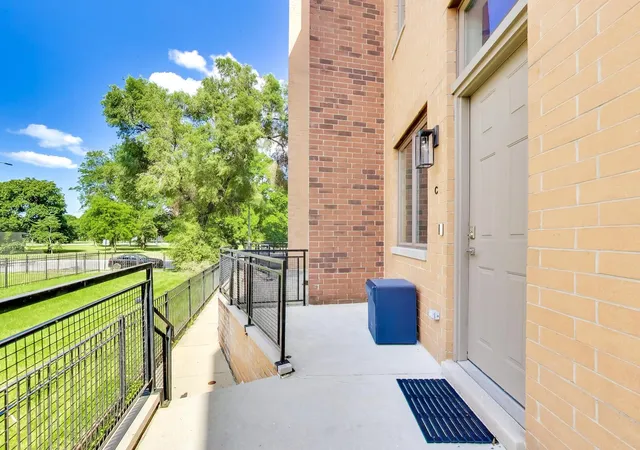 Homes for sale in Chicago, IL | 5210 S King Dr #C, Chicago, IL 60615 | MLS# 12696080