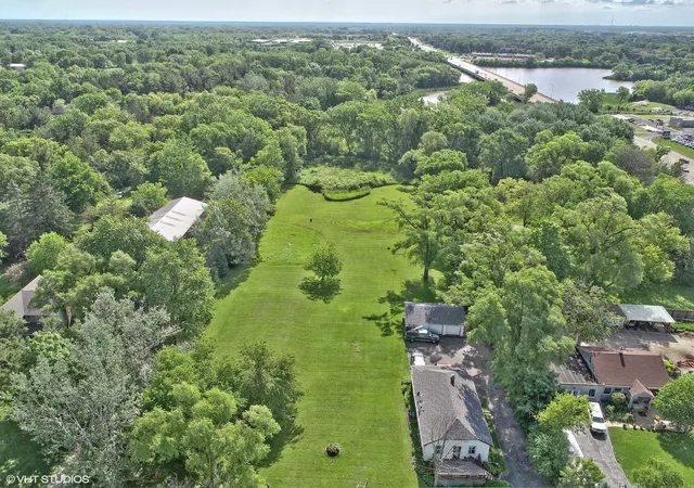 Photo 2 of Single family home for sale at 20073 N Hazelcrest Rd, Palatine, IL 60074 | MLS# 12696099 | Listing updated on 2026-09-01