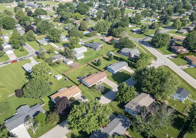 Homes for sale in Orion, IL | 1404 14Th St, Orion, IL 61273 | MLS# 12696143