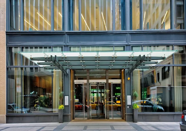 2nd image of 60 E Monroe St #4405, Chicago, IL 60603 | MLS# 12696146