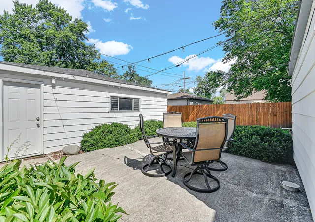 Photo 3 of Single family home for sale at 17646 State Line Ave, Lansing, IL 60438 | MLS# 12696158 | Listing updated on 2026-07-27
