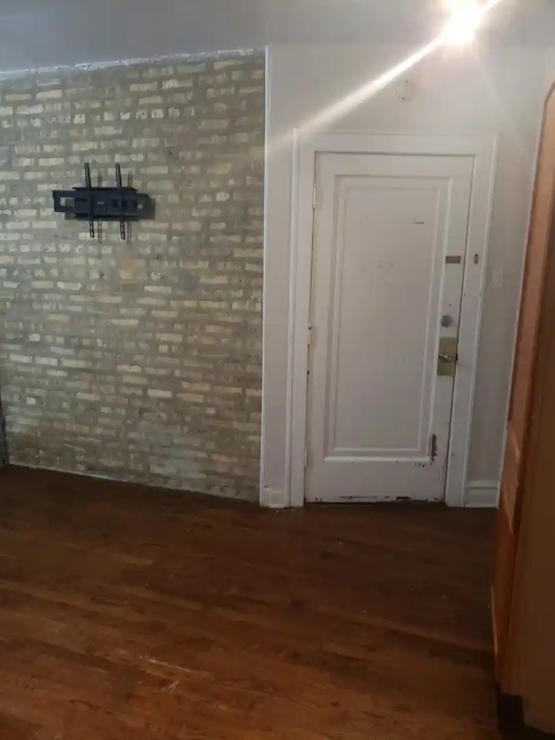 Listing Photo 2 - Condo for sale in 4518 W Wellington Ave located at 4518 W Wellington Ave, Chicago, IL 60641 - Unit 4518 W Wellington Ave