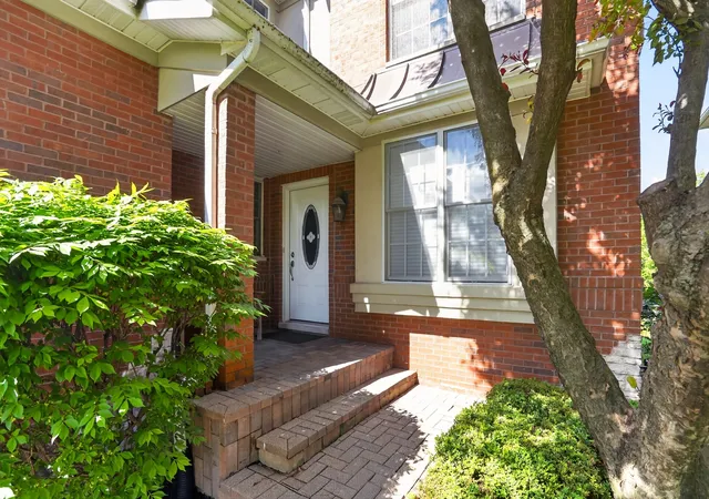 Photo 3 of Townhouse for sale at 1212 Connamara Ct, Westmont, IL 60559 | MLS# 12696167 | Listing updated on 2026-09-14