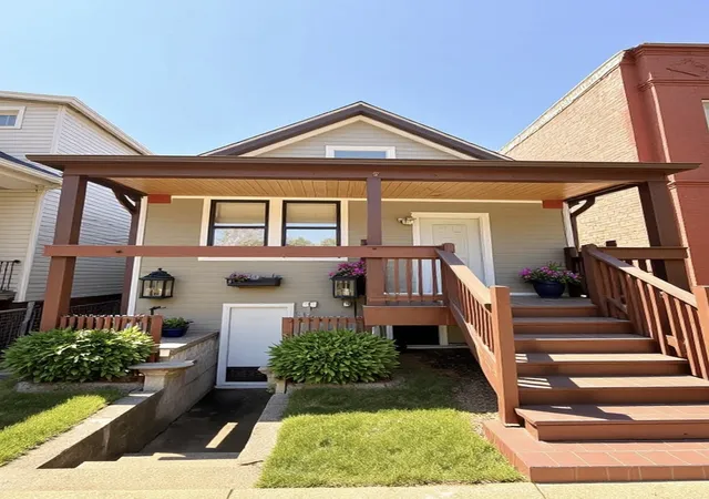 Single family home for sale at 6334 S Saint Lawrence Ave, Chicago, IL 60637 | MLS# 12696189