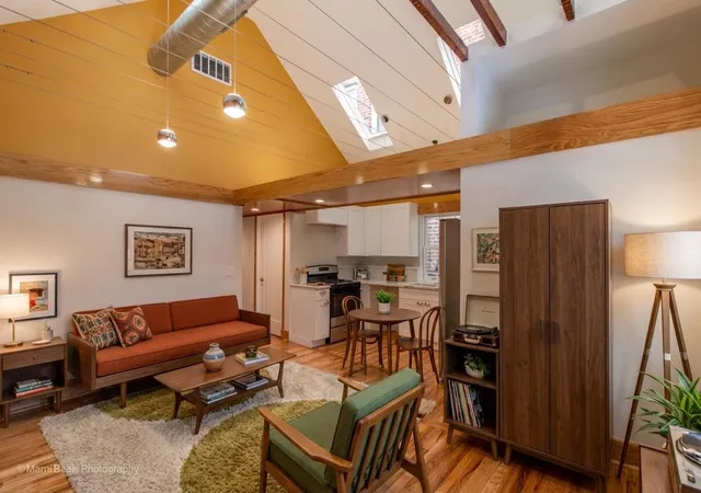 Photo 2 of Single family home for sale at 6334 S Saint Lawrence Ave, Chicago, IL 60637 | MLS# 12696189 | Listing updated on 2026-09-18