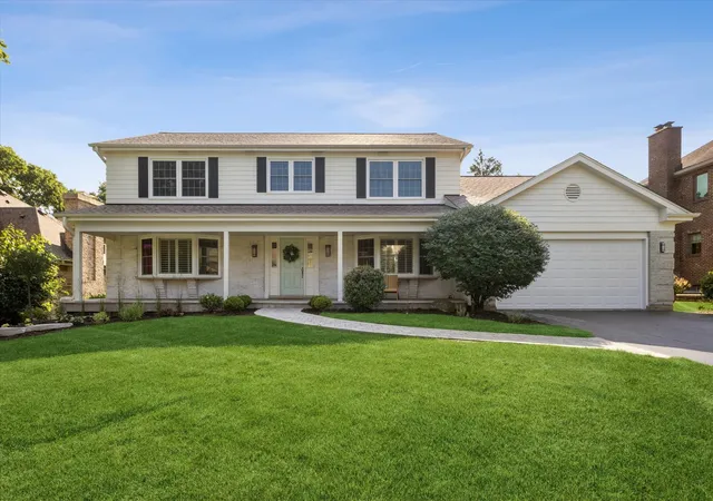 Photo 1 of Single family home for sale at 7553 Ridgewood Ln, Burr Ridge, IL 60527 | MLS# 12696201 | Listing updated on 2026-09-12