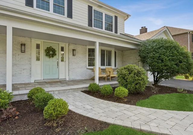 Photo 2 of Single family home for sale at 7553 Ridgewood Ln, Burr Ridge, IL 60527 | MLS# 12696201 | Listing updated on 2026-09-12