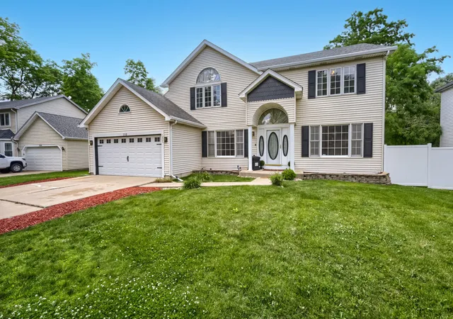 Homes for sale in Bolingbrook, IL | 150 Winston Dr, Bolingbrook, IL 60440 | MLS# 12696202