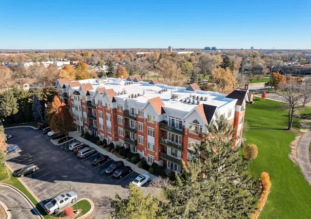 Homes for sale in Wheeling, IL | 620 Mchenry Rd #104, Wheeling, IL 60090 | MLS# 12696214