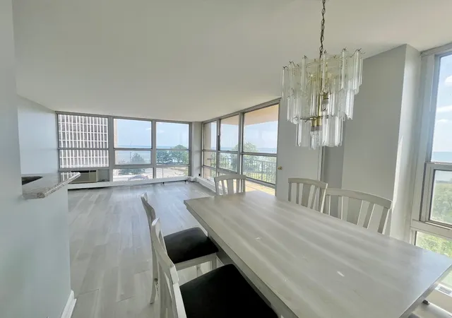 4th image of 6730 S South Shore Dr #501, Chicago, IL 60649 | MLS# 12696219
