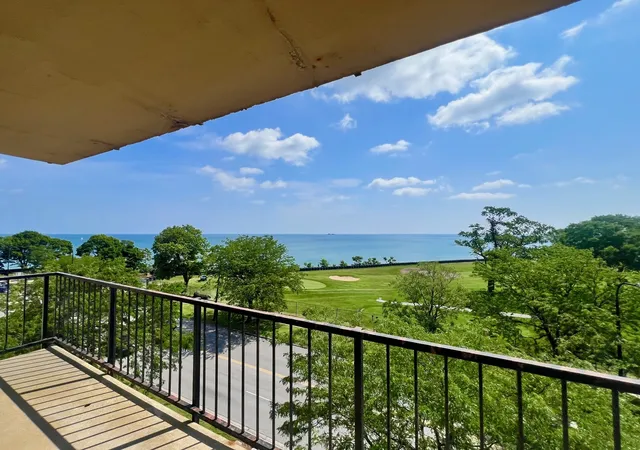 5th image of 6730 S South Shore Dr #501, Chicago, IL 60649 | MLS# 12696219