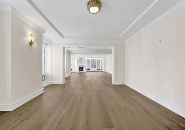 Homes for sale in Chicago, IL | 40 E Delaware Pl, Chicago, IL 60611