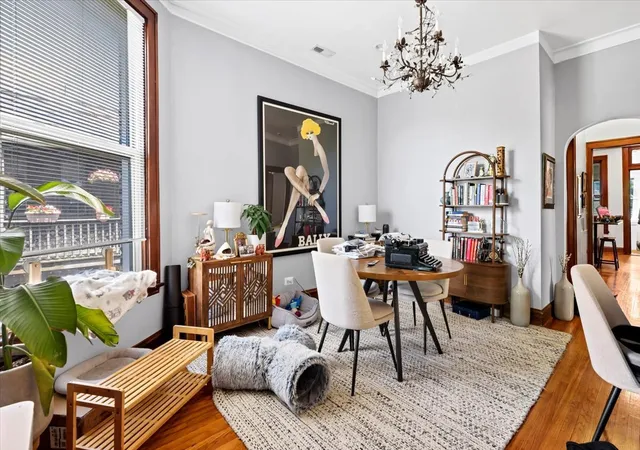 Listing Photo 5 - Condo for sale in building located at 4127 N Ashland Ave, Chicago, IL 60613