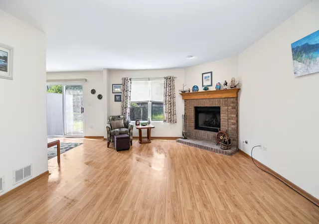 3rd image of 5615 W Von Ave, Monee, IL 60449