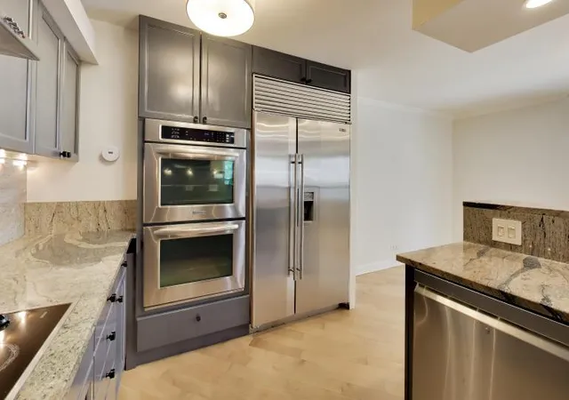 Homes for sale in Chicago, IL | 201 E Chestnut St, Chicago, IL 60611