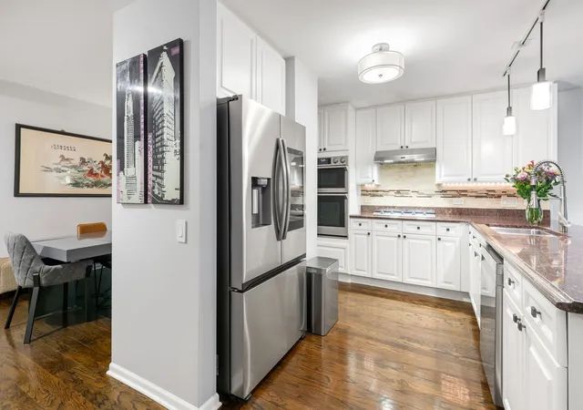 Homes for sale in Chicago, IL | 1515 S Prairie Ave #811, Chicago, IL 60605 | MLS# 12696348