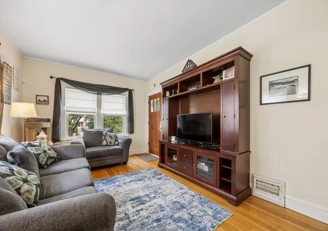 Photo 2 of Sale Pending at 721 N Brainard Ave, La Grange Park, IL 60526 | MLS# 12696362 | Listing updated on 2026-09-02