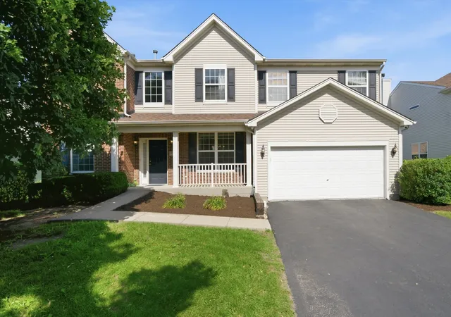 Homes for sale in Bolingbrook, IL | 321 Claridge Cir, Bolingbrook, IL 60440 | MLS# 12696375