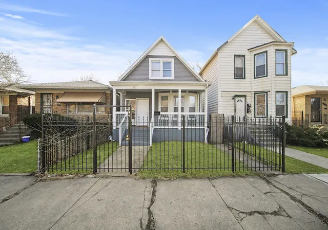 1st image of 7931 S East End Ave, Chicago, IL 60617 | MLS# 12696404