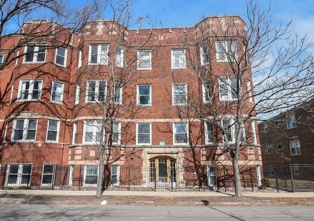 Homes for sale in Chicago, IL | 1730 W Foster Ave #1, Chicago, IL 60640 | MLS# 12696418