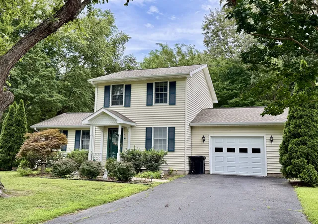 1st image of 20 Woodhaven Dr, Metropolis, IL 62960 | MLS# 12696462