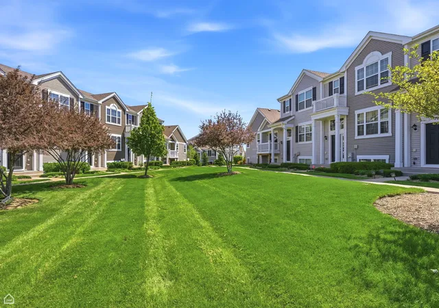 Homes for sale in Pingree Grove, IL | 1808 Ruby Dr, Pingree Grove, IL 60140 | MLS# 12696468