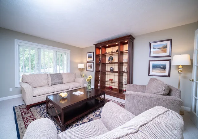 Homes for sale in Rockford, IL | 5421 Regents Park Rd, Rockford, IL 61107 | MLS# 12696482