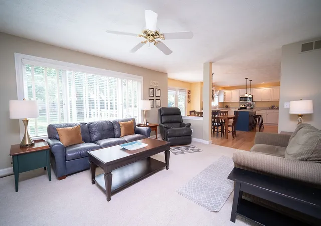 Homes for sale in Rockford, IL | 5421 Regents Park Rd, Rockford, IL 61107 | MLS# 12696482