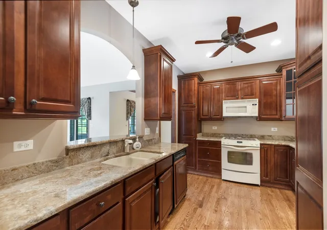 Homes for sale in Crystal Lake, IL | 154 Center St, Crystal Lake, IL 60014 | MLS# 12696496
