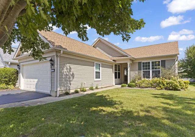 Photo 2 of Single family home for sale at 312 National Dr, Shorewood, IL 60404 | MLS# 12696514 | Listing updated on 2026-08-31