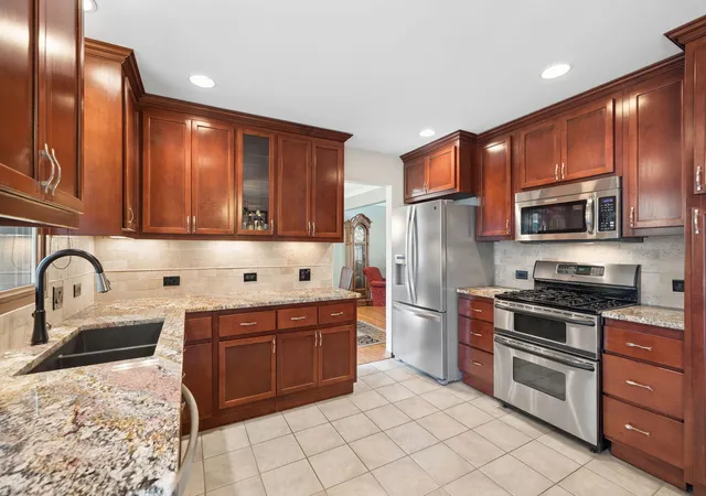 Homes for sale in Homer Glen, IL | 14629 S East Abbott Rd, Homer Glen, IL 60491 | MLS# 12696528