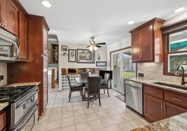 Homes for sale in Homer Glen, IL | 14629 S East Abbott Rd, Homer Glen, IL 60491 | MLS# 12696528