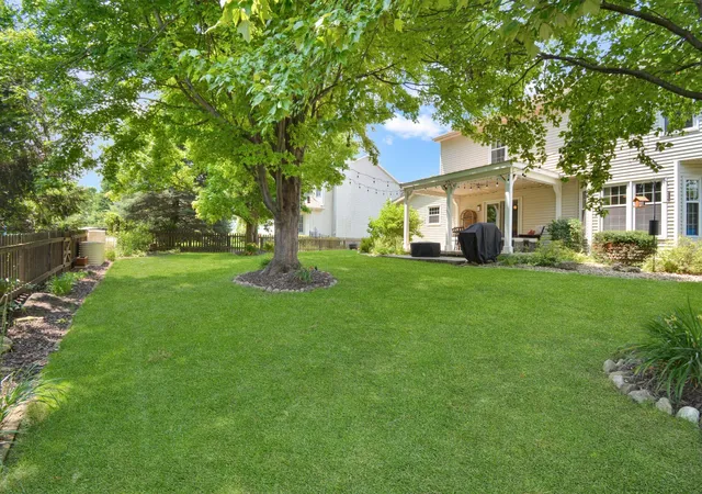 Homes for sale in Bloomington, IL | 2411 Clarkson Ln, Bloomington, IL 61704 | MLS# 12696531